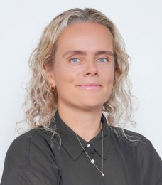 Arna Kristín Sigurðardóttir Arna Kristín Sigurðardóttir