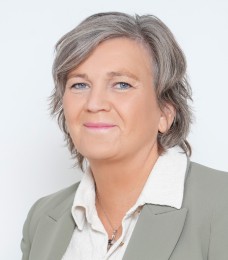 Helga Karlsdóttir Helga Karlsdóttir